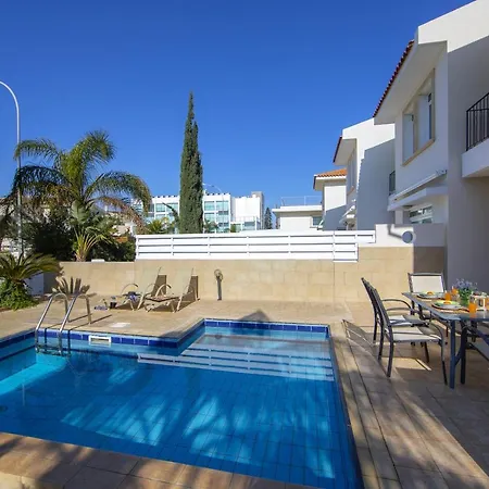 Marilia וילה פרוטאראס